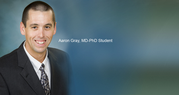 Why are women more prone to knee injuries than men?